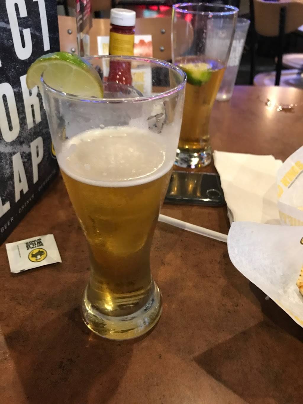 Buffalo Wild Wings | meal takeaway | 655 Sunland Park Drive K-1, El Paso, TX 79912, USA | 9155843241 OR +1 915-584-3241