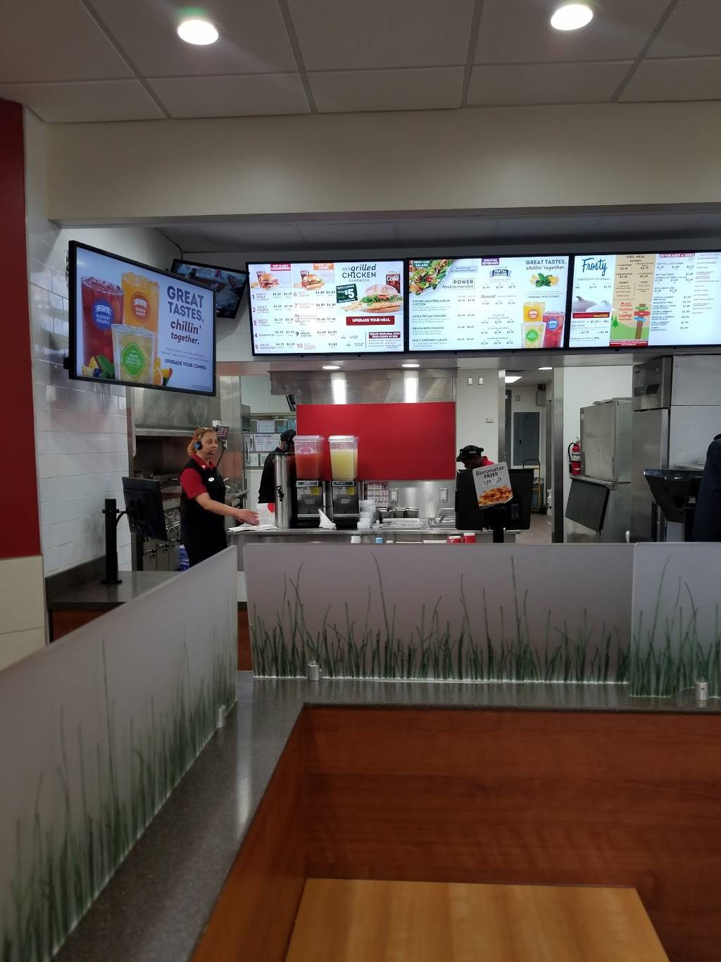 Wendys | restaurant | 3710 Scott St, Houston, TX 77004, USA | 8325094395 OR +1 832-509-4395