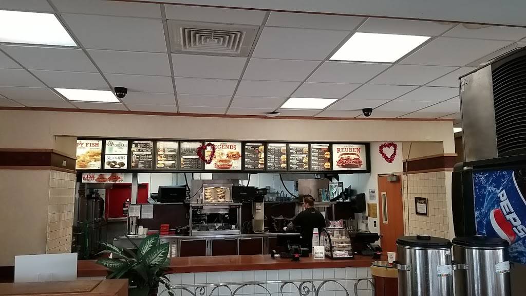 Arbys | restaurant | 2501 Mayport Rd, Atlantic Beach, FL 32233, USA | 9042429545 OR +1 904-242-9545