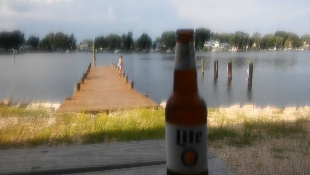 The Sea Horse Inn | restaurant | 710 Wise Ave, Dundalk, MD 21222, USA | 4103881150 OR +1 410-388-1150