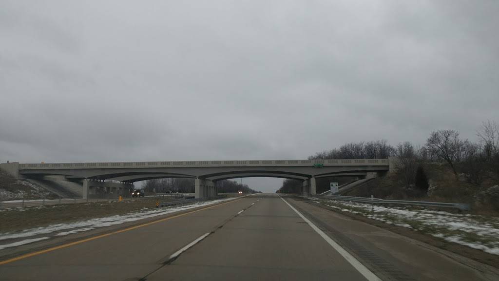 Pilot Travel Center | restaurant | 7205 S State Rd, Ionia, MI 48846, USA | 6165276520 OR +1 616-527-6520