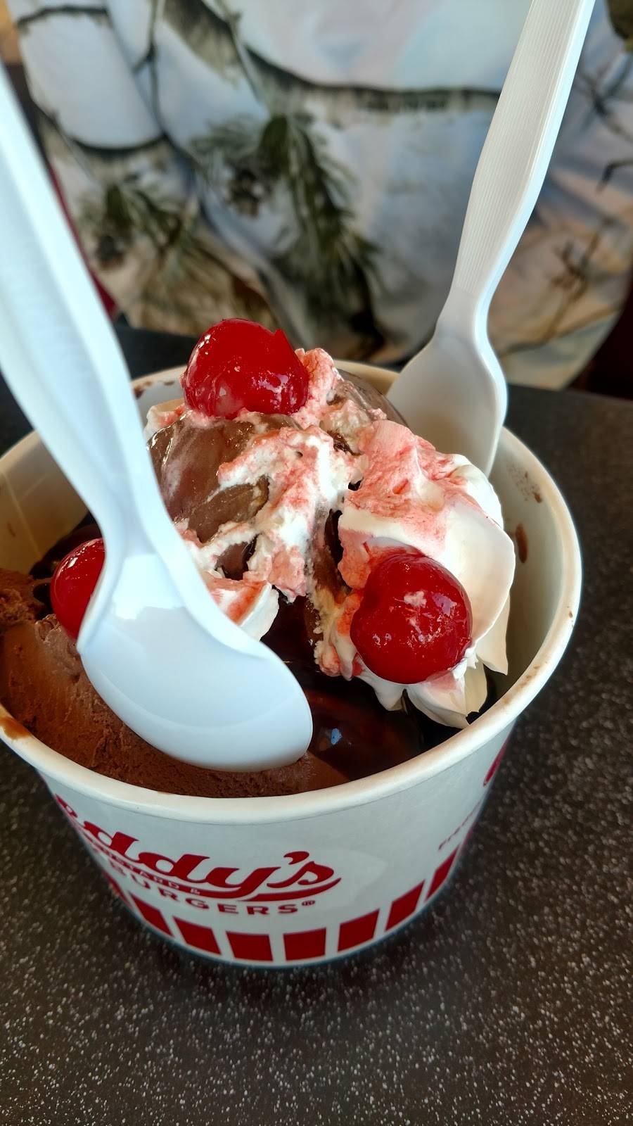 Freddys Frozen Custard & Steakburgers | restaurant | 180 Old Rte 66, St Robert, MO 65584, USA | 5733364440 OR +1 573-336-4440