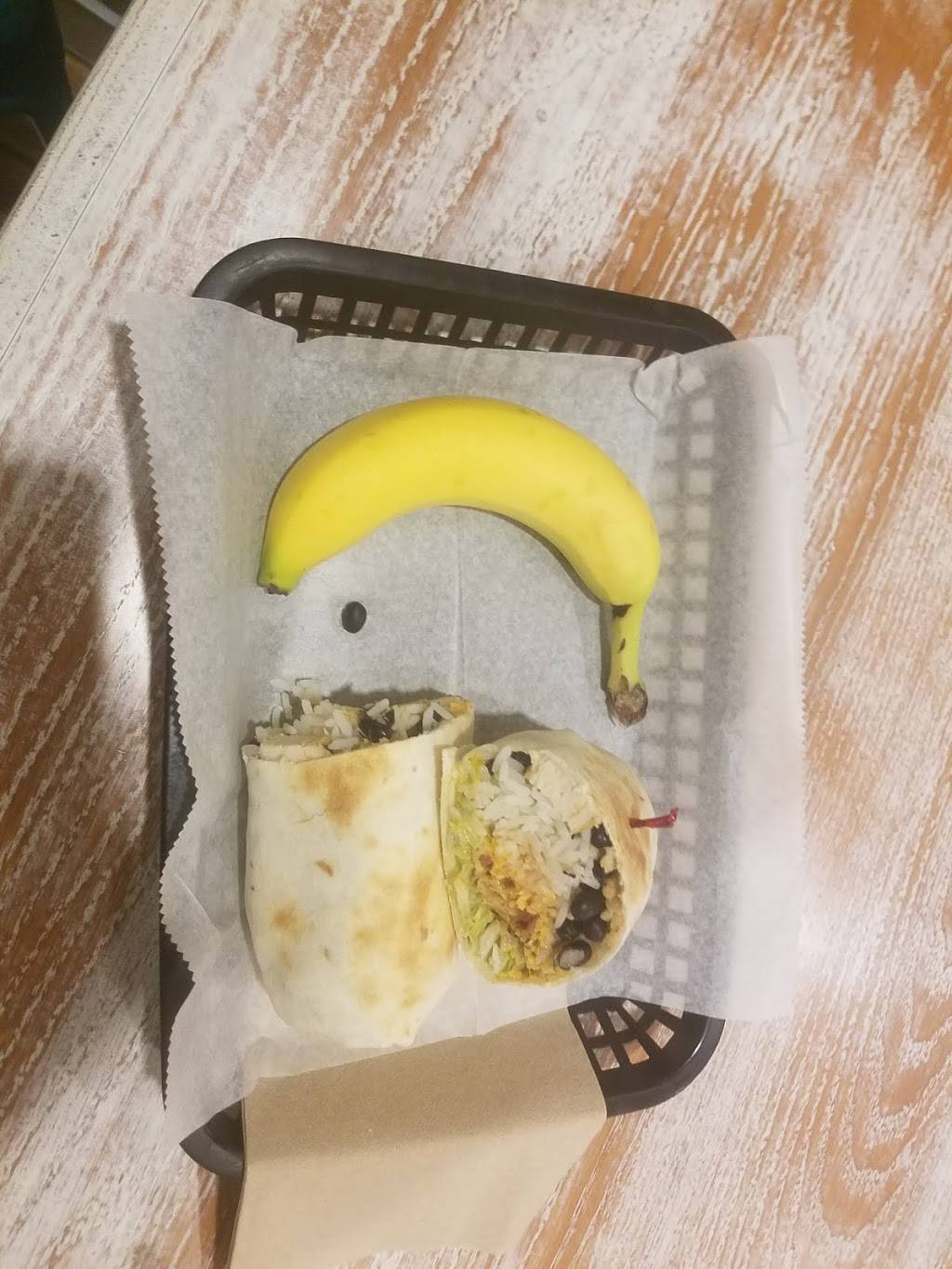 Tropical Smoothie Cafe | restaurant | 50 Riverton Commons Plaza Suite 20, Front Royal, VA 22630, USA | 5406353965 OR +1 540-635-3965