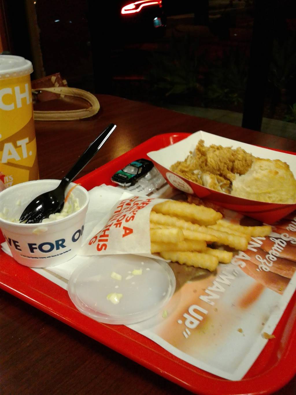 Churchs Chicken | restaurant | 10118 San Fernando Rd, Pacoima, CA 91331, USA | 8188975500 OR +1 818-897-5500