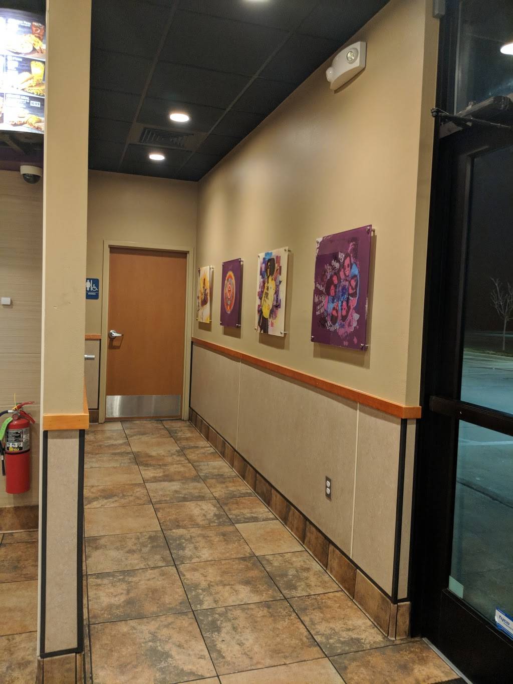 Taco Bell | meal takeaway | 3020 S, Classen Blvd, Norman, OK 73071, USA | 4053291505 OR +1 405-329-1505