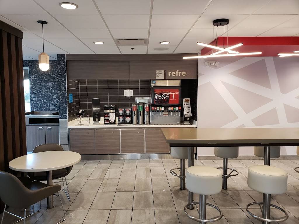 McDonalds | cafe | 4114 Hillsboro Rd, Nashville, TN 37215, USA | 6153853313 OR +1 615-385-3313