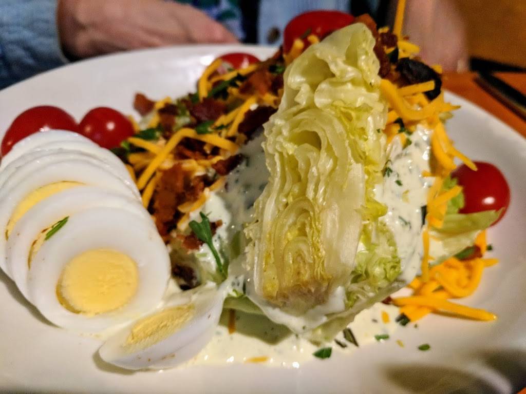 Tin Whistle Pub | restaurant | 609 E Market St, Charlottesville, VA 22902, USA | 4342028387 OR +1 434-202-8387