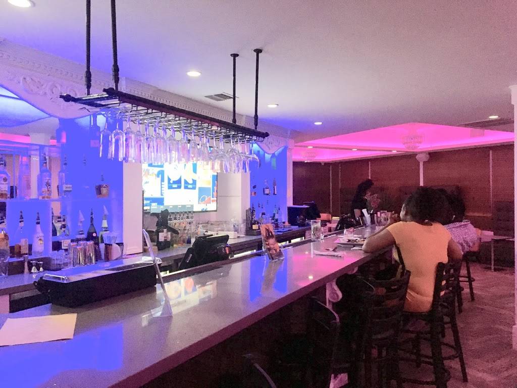 Doucè Restaurant and Lounge | restaurant | 2640 S State Rd 7, Miramar, FL 33023, USA | 9543675720 OR +1 954-367-5720