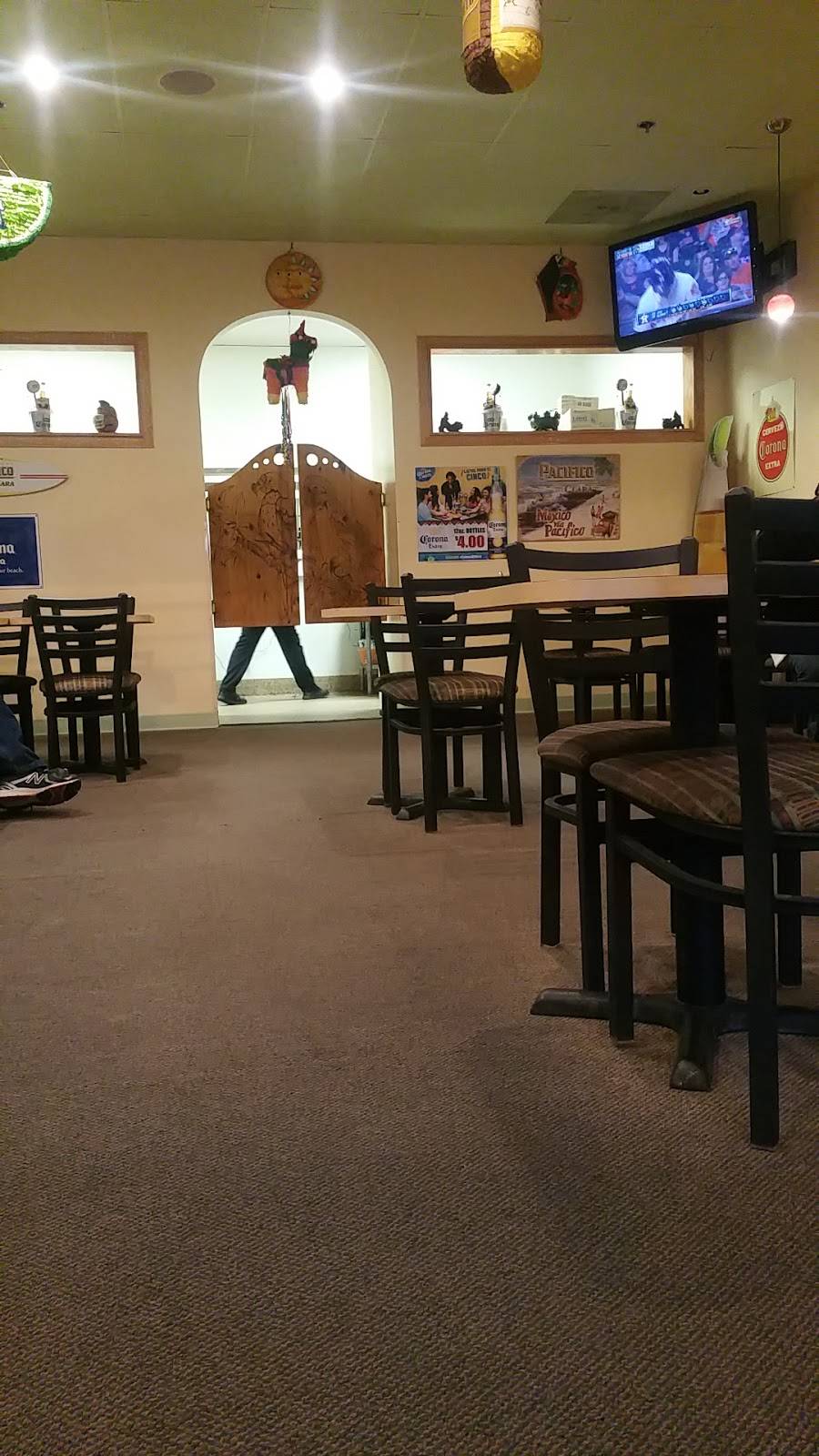 Fernandos Costa Del Sol | restaurant | 2650 Cameron Park Dr # 170, Cameron Park, CA 95682, USA | 5306764460 OR +1 530-676-4460