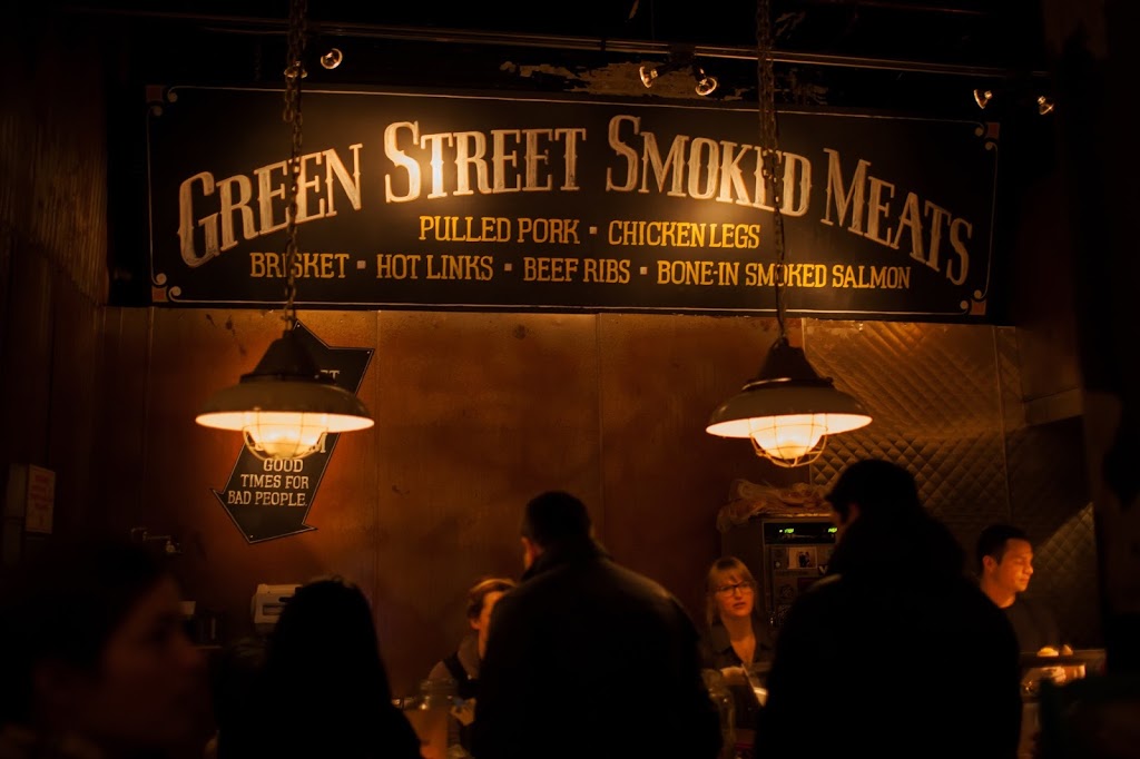 Green Street Smoked Meats | restaurant | 112 N Green St, Chicago, IL 60607, USA | 3127540431 OR +1 312-754-0431