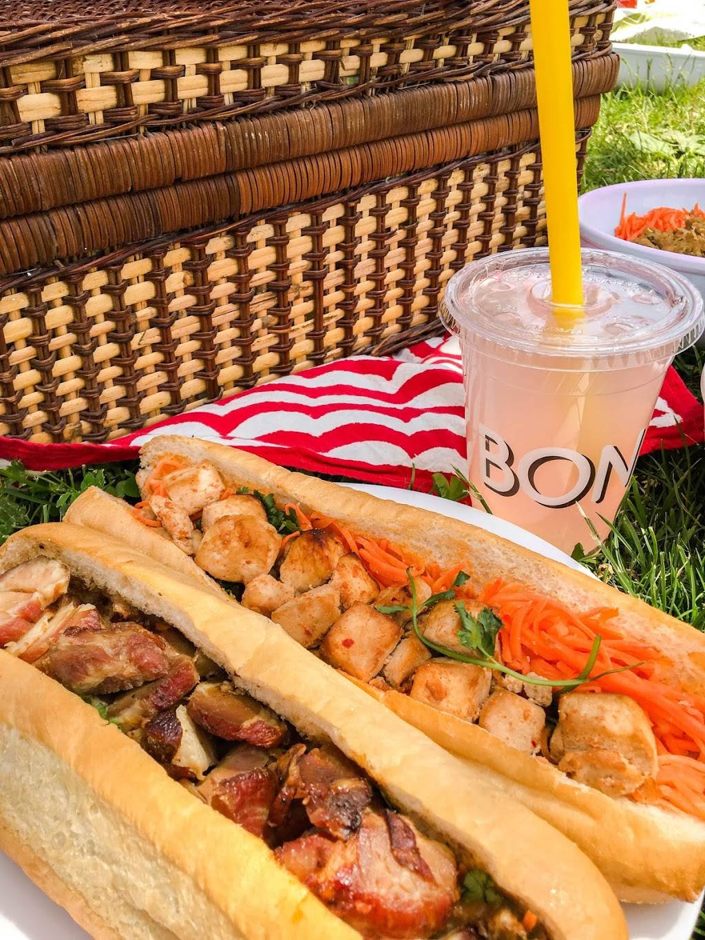 Bon Me | restaurant | 201 Alewife Brook Pkwy, Cambridge, MA 02138, USA | 6179452822 OR +1 617-945-2822