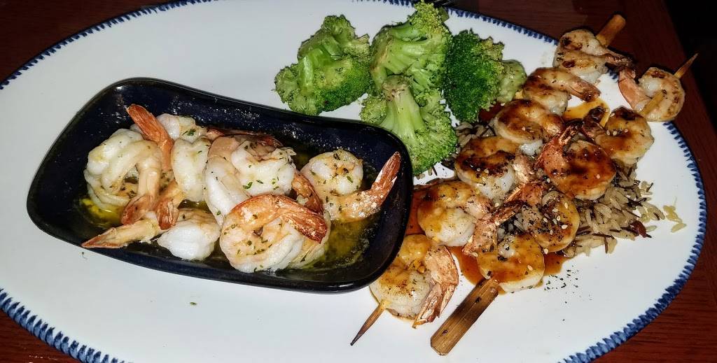 Red Lobster | restaurant | 17227 Southpark Center, Strongsville, OH 44136, USA | 4405720717 OR +1 440-572-0717