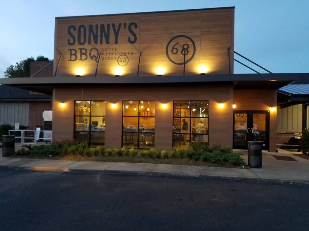 Sonnys BBQ | restaurant | 1374 W Government St, Brandon, MS 39042, USA | 6018257675 OR +1 601-825-7675