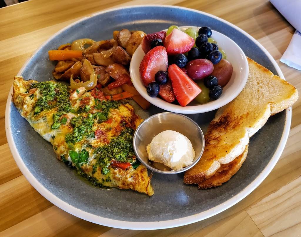 The Market Local Comfort Cafe | restaurant | 13534 Preston Rd, Dallas, TX 75240, USA | 4696775424 OR +1 469-677-5424