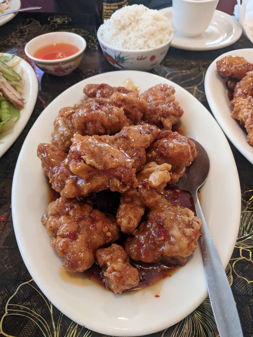 Happy House Chinese restaurant and lounge | restaurant | 4234 N Interstate Ave, Portland, OR 97217, USA | 5032879740 OR +1 503-287-9740