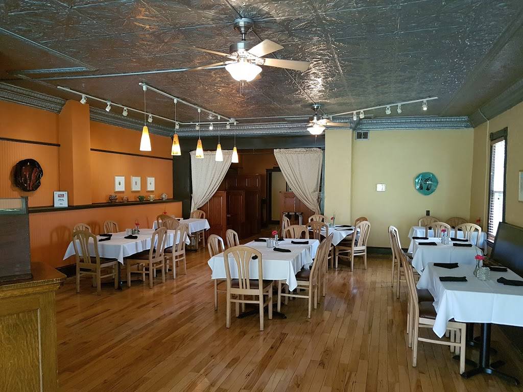 Ole Store Restaurant | restaurant | 1011 St Olaf Ave, Northfield, MN 55057, USA | 5077869400 OR +1 507-786-9400