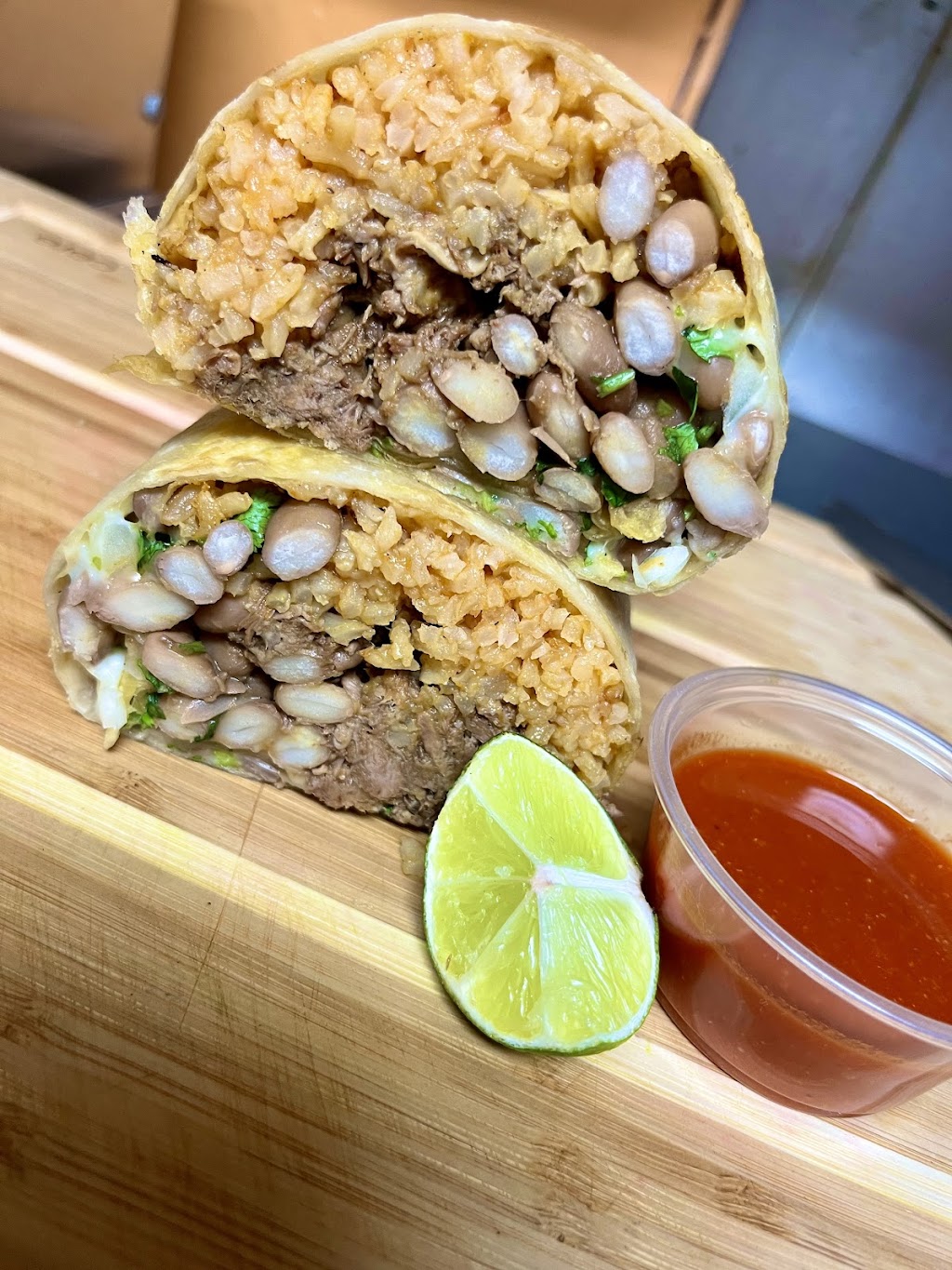 Birrieria La Perla Tapatia | restaurant | 14401 San Pablo Ave, San Pablo, CA 94806, USA | 5103746469 OR +1 510-374-6469