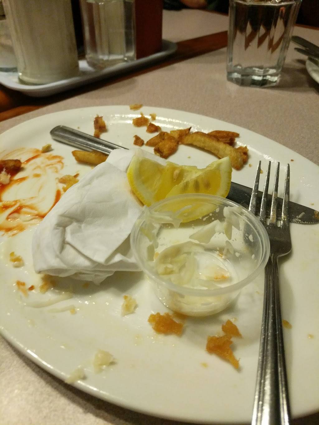 King Fish & Chips | restaurant | 967 King St E, Kitchener, ON N2G 2N1, Canada | 5195794400 OR +1 519-579-4400