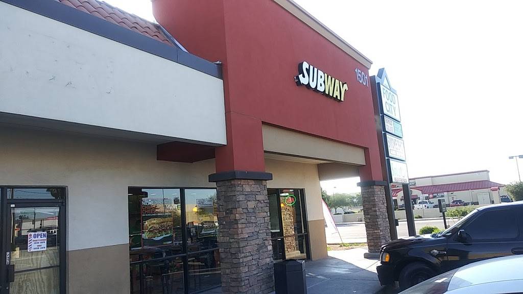 Subway | restaurant | 1501 N 43rd Ave #4, Phoenix, AZ 85009, USA | 6022781969 OR +1 602-278-1969