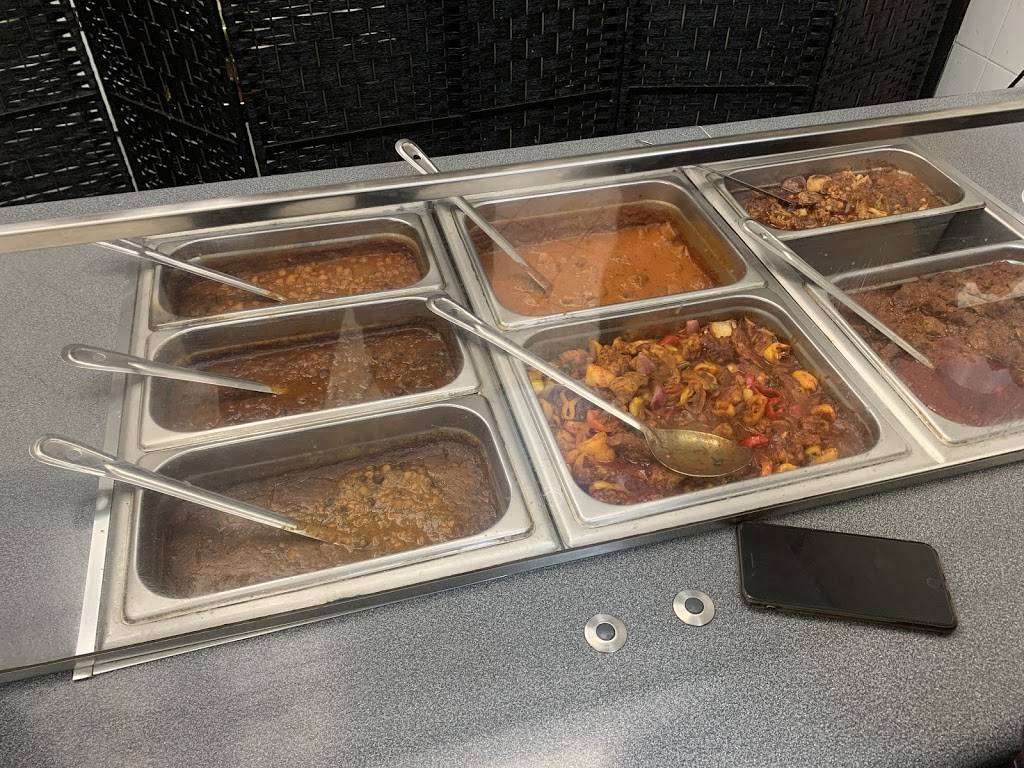 Dhaba Indian Restaurant (Bayfield St.) | restaurant | 320 BAYFIELD Street, BAYFIELD MALL FOOD COURT BOWLERAMA Entrance And Take Left , Use The Elevator To Come Upstair, Barrie, ON L4M 3C1, Canada | 2498805090 OR +1 249-880-5090