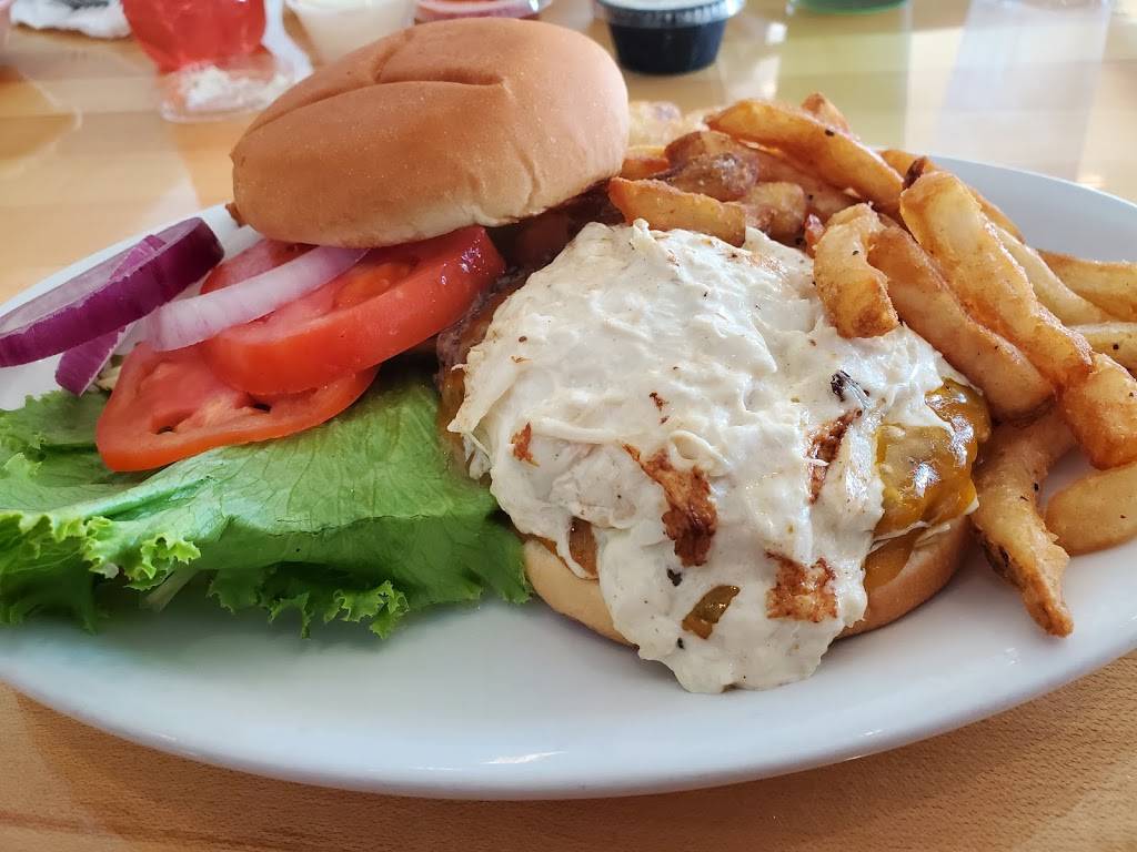 Surf Rider East Beach | restaurant | 9500 30th Bay St, Norfolk, VA 23518, USA | 7579175117 OR +1 757-917-5117