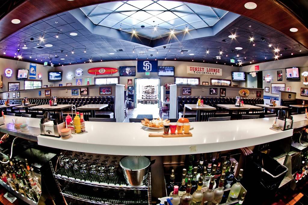 Slaters 50/50 | restaurant | 2750 Dewey Rd #193, San Diego, CA 92106, USA | 6193982600 OR +1 619-398-2600
