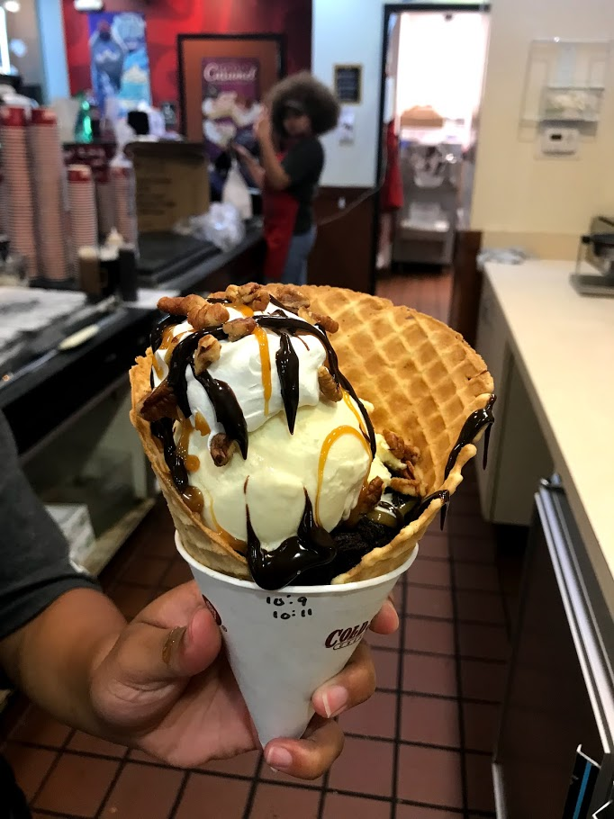 Cold Stone Creamery | bakery | 1611 Sherman Ave, Evanston, IL 60201, USA | 8474249000 OR +1 847-424-9000