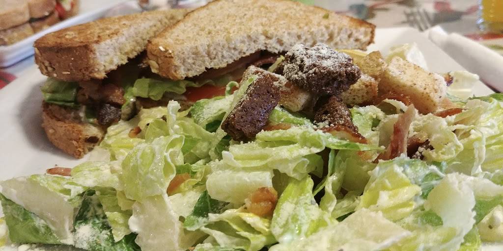 Jennies | restaurant | 83 Queen St E, St. Marys, ON N4X 1C5, Canada | 5192840004 OR +1 519-284-0004