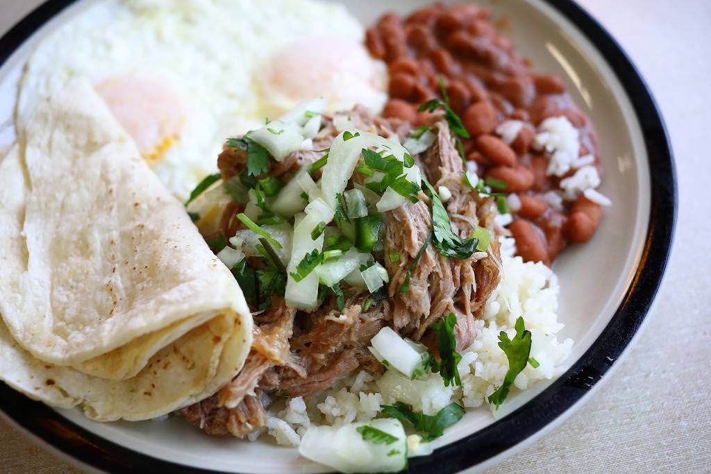 Prairie Joes | restaurant | 1921 Central St, Evanston, IL 60201, USA | 8474910391 OR +1 847-491-0391