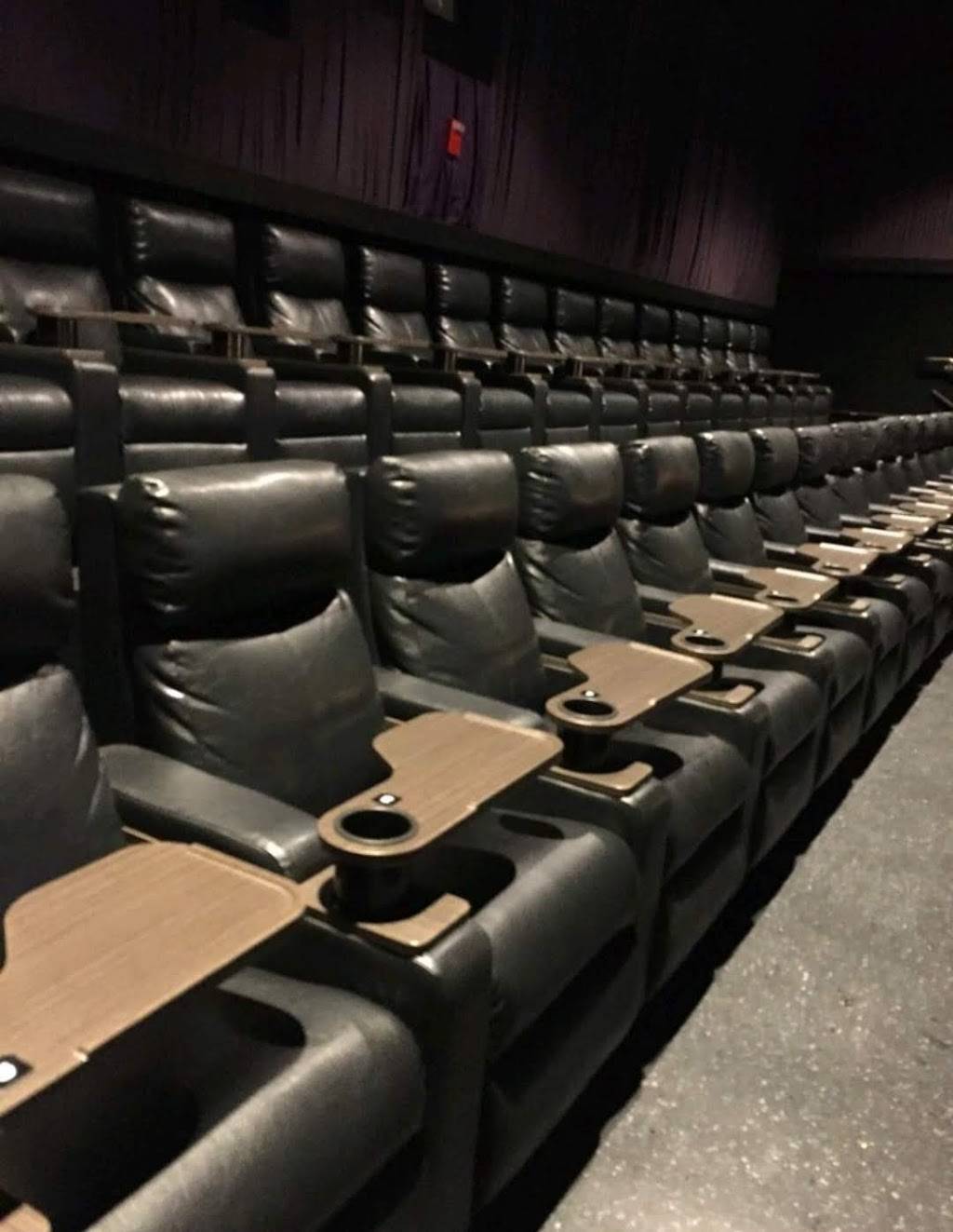 CinéArts Santana Row | meal takeaway | Santana Row, 3088 Olsen Dr, San Jose, CA 95128, USA | 4085547010 OR +1 408-554-7010