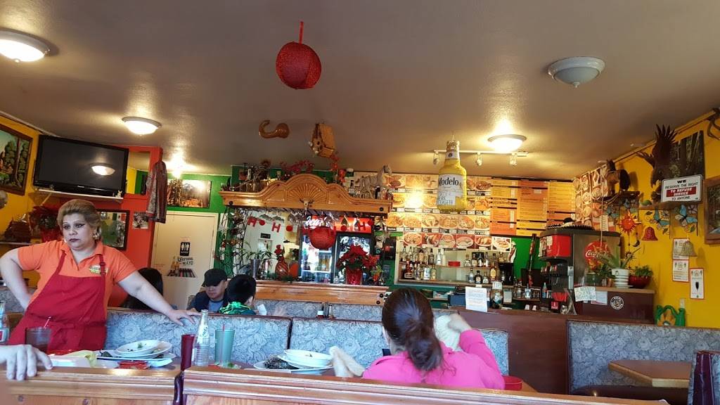 Villa Hermosa Mexican Family Restaurant | restaurant | 8202 SE Flavel St, Portland, OR 97266, USA | 5034456245 OR +1 503-445-6245