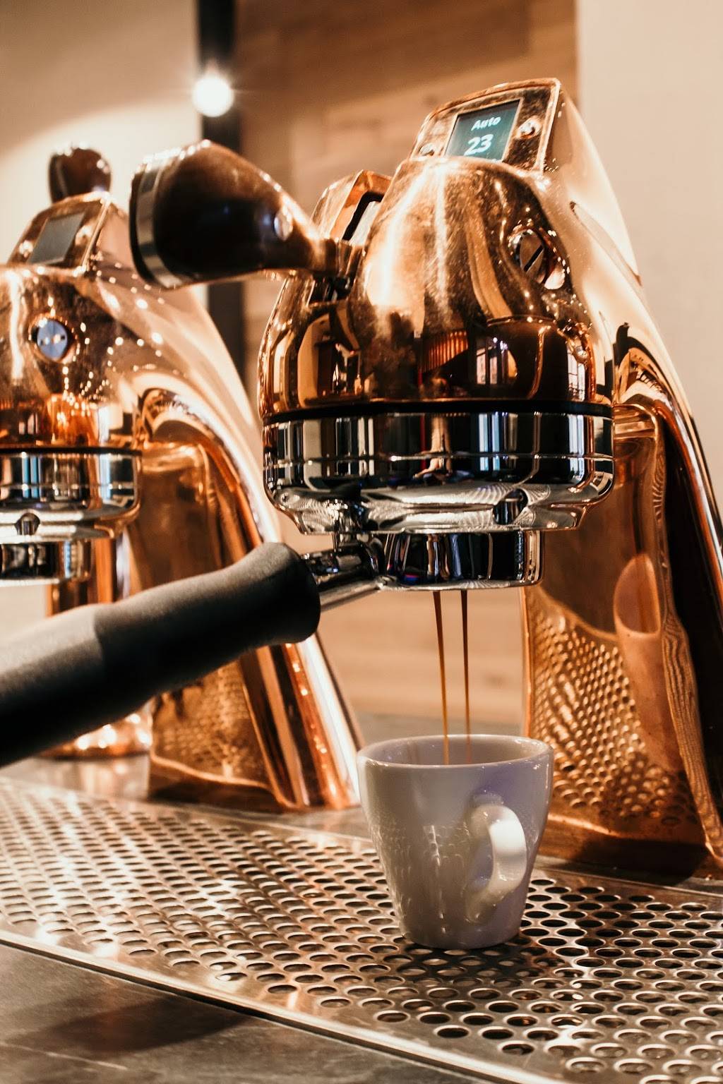 AMBER | restaurant | 900 E Fort Ave #109, Baltimore, MD 21230, USA | 4438354060 OR +1 443-835-4060