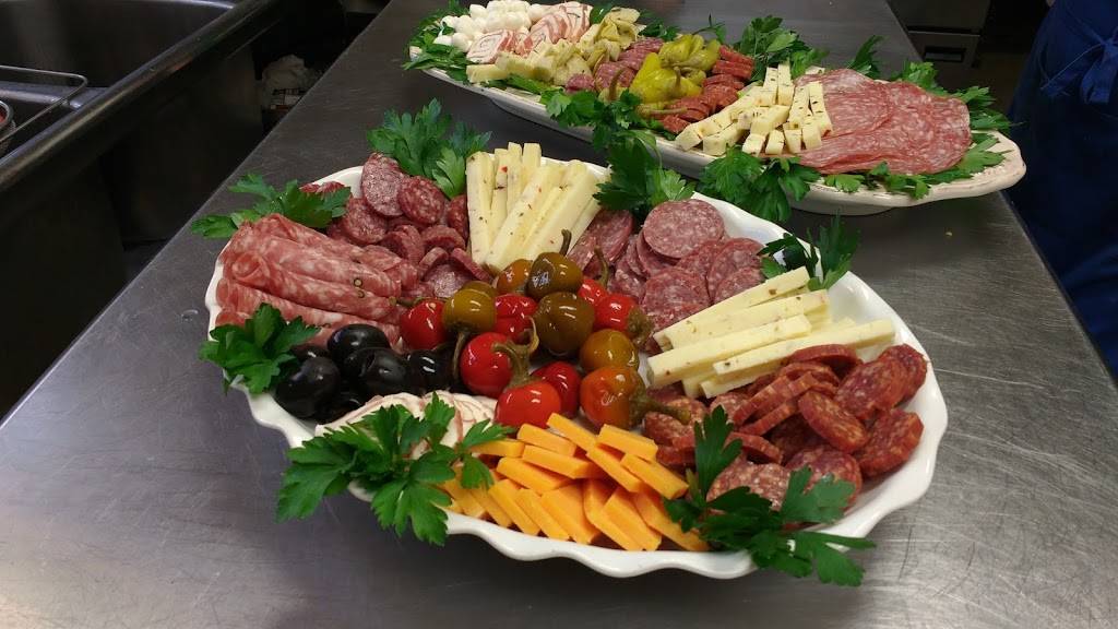 The Depot Tavern | restaurant | 11402 County Road G, @ the tracks, Caledonia, WI 53108, USA | 2628352272 OR +1 262-835-2272