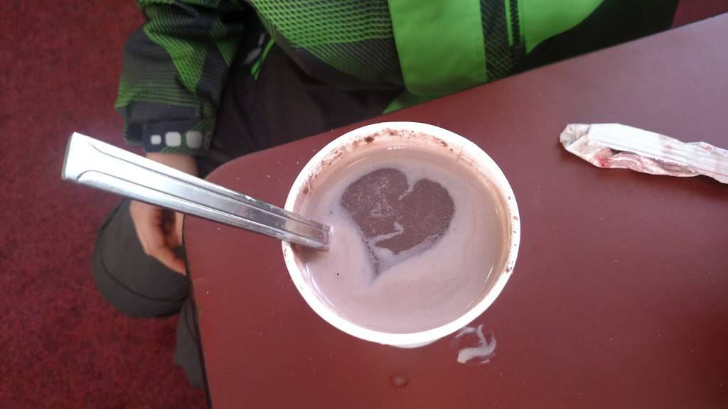 Snoasis | restaurant | 120 Mid Mountain Way, Winter Park, CO 80482, USA | 9707261440 OR +1 970-726-1440