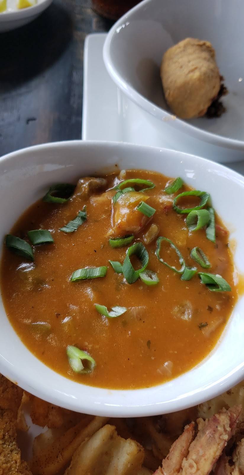 Walk-Ons Sports Bistreaux | restaurant | 401 E, I-20, Arlington, TX 76018, United States | 8176172137 OR +1 817-617-2137