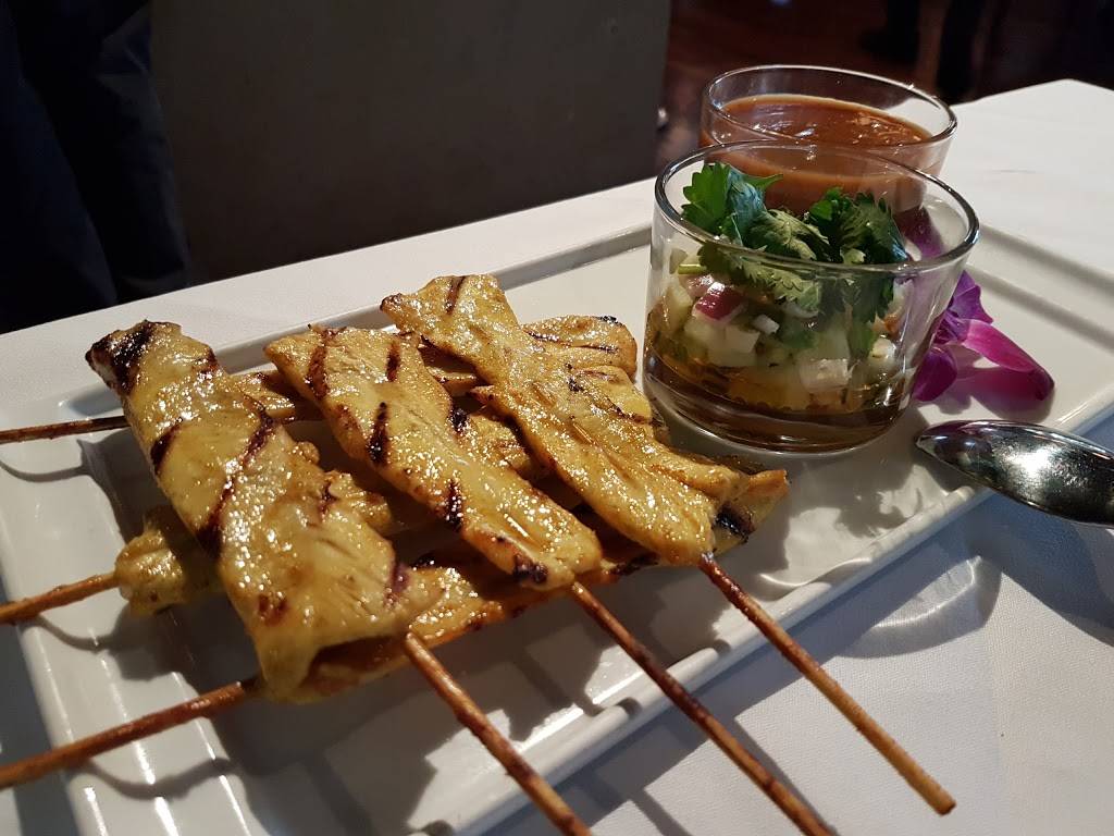 Osha Thai Restaurant & Lounge | night club | 4 Embarcadero Center, San Francisco, CA 94111, USA | 4157886742 OR +1 415-788-6742