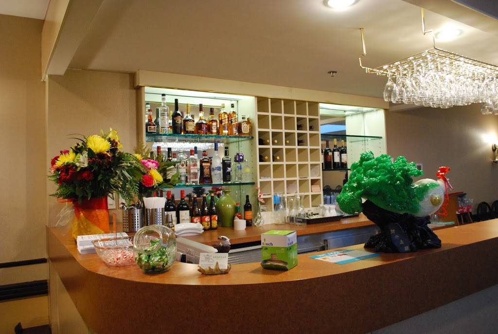 Chez Lam Vietnamese Restaurant | restaurant | 484 Hazeldean Rd, Kanata, ON K2L 1V4, Canada | 6138368560 OR +1 613-836-8560