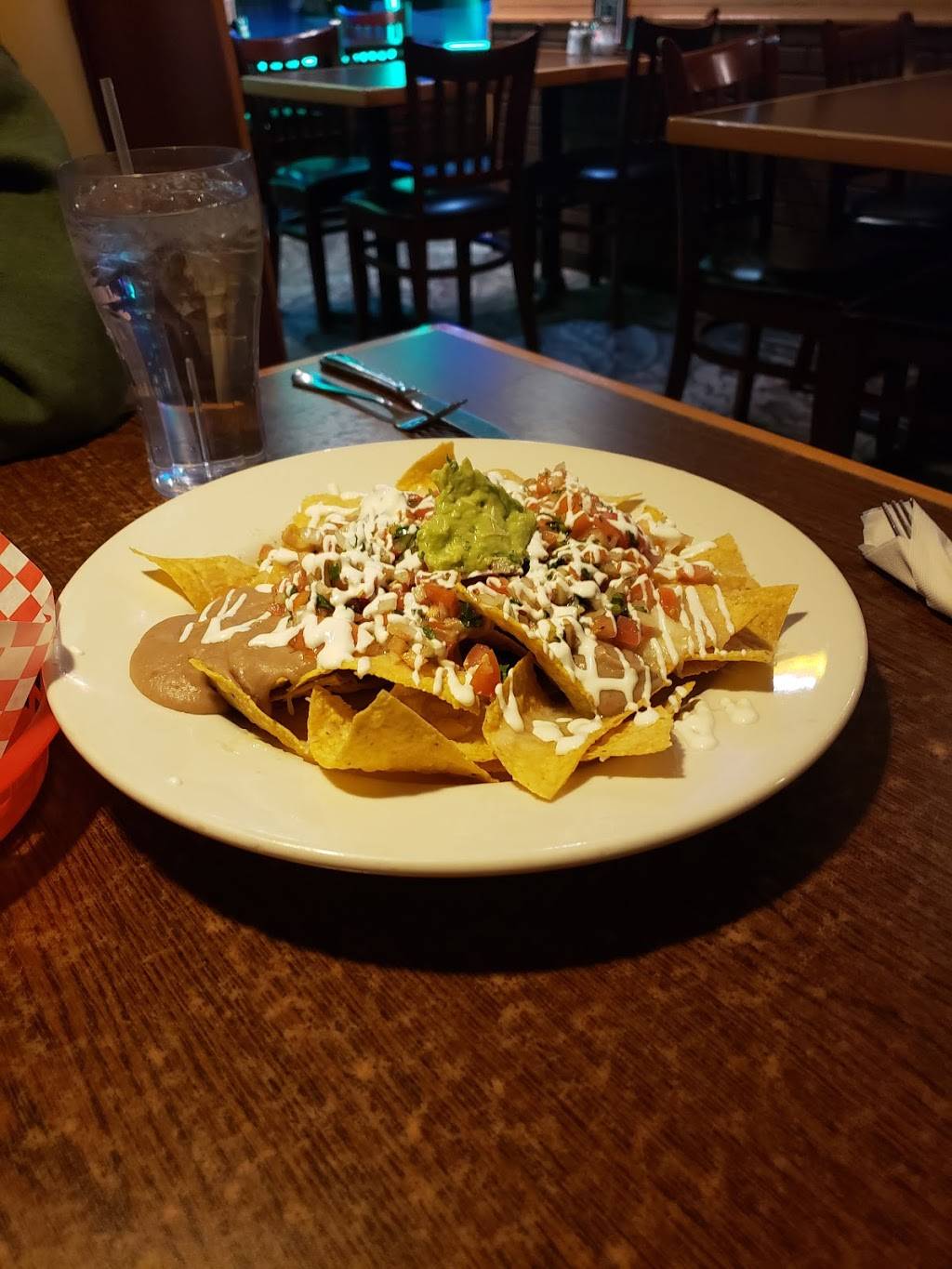 Los Bigotes De Villa | restaurant | 668 Strander Blvd, Tukwila, WA 98188, USA | 4252718017 OR +1 425-271-8017