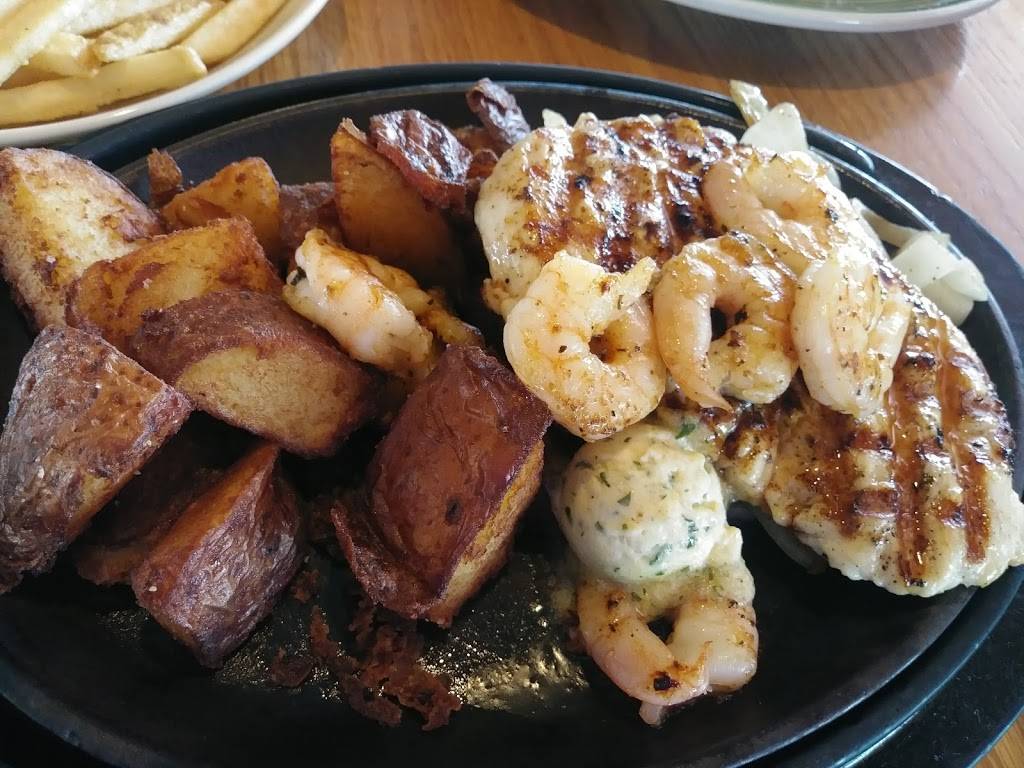 Applebees Grill + Bar | restaurant | 7345 E Washington St, Indianapolis, IN 46219, USA | 3173759007 OR +1 317-375-9007