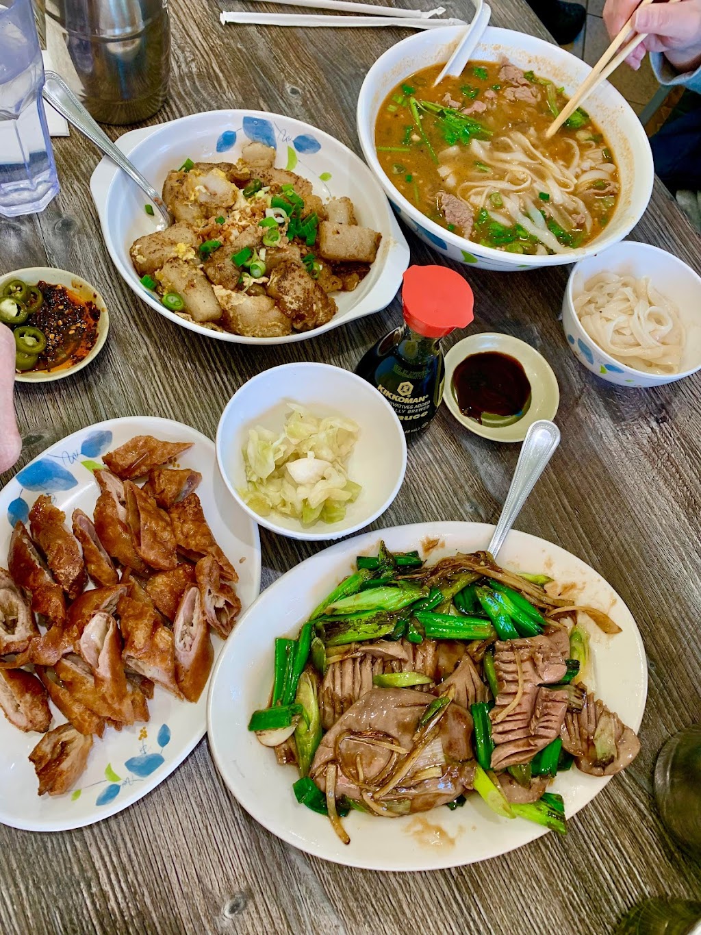 HO KEE BBQ & Noodle | restaurant | 137 W Valley Blvd, San Gabriel, CA 91776, USA | 6262829080 OR +1 626-282-9080