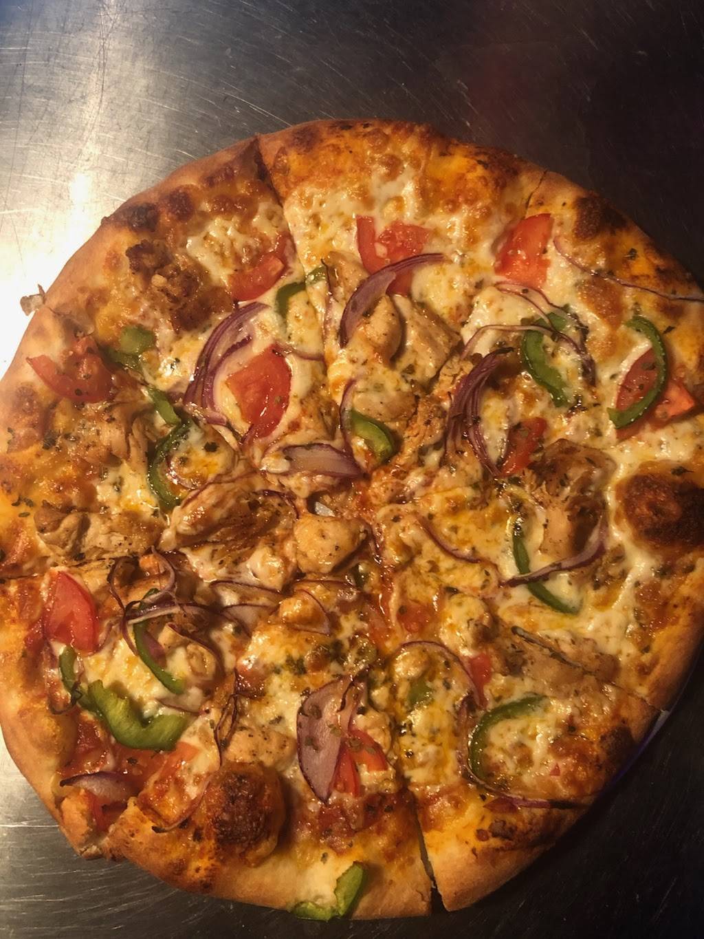 La Rosa Pizzeria & Cafe | restaurant | 6317 Charlotte Pike, Nashville, TN 37209, USA | 6158109523 OR +1 615-810-9523