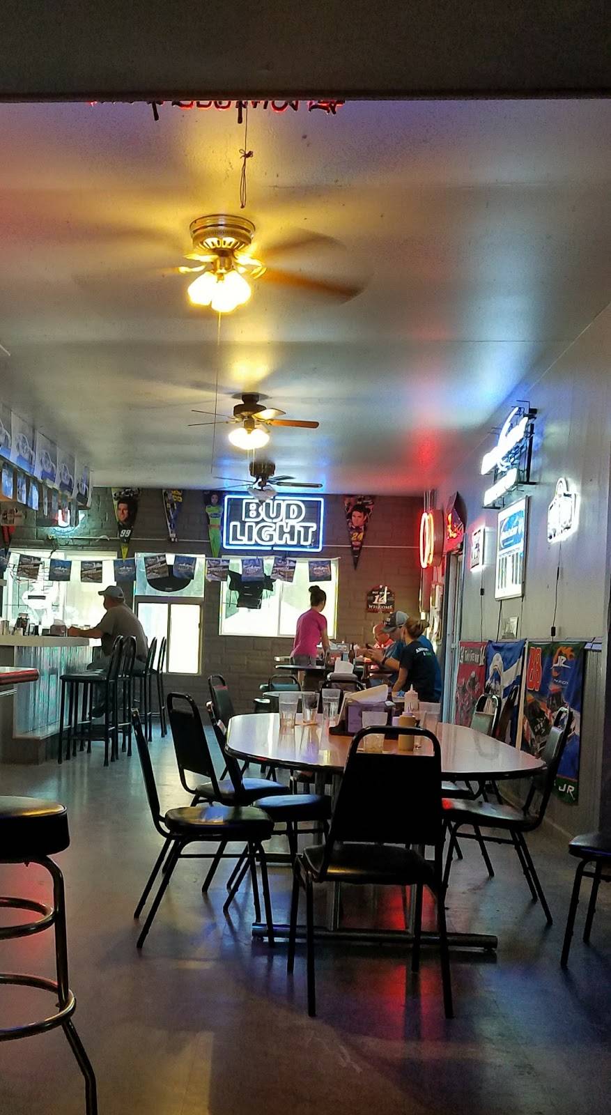Little Blue Bar & Grill | restaurant | 311 W North St, Hanover, KS 66945, USA | 7853372961 OR +1 785-337-2961