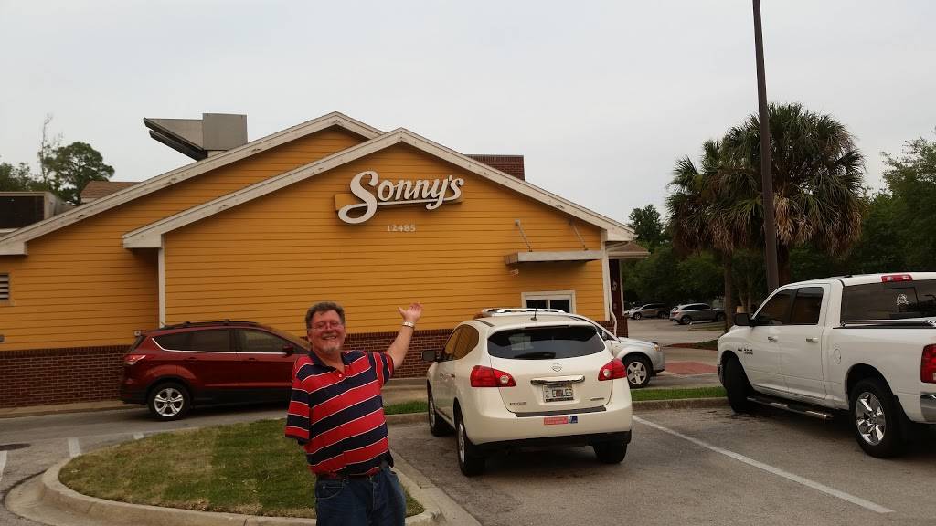 Sonnys BBQ | restaurant | 12485 San Jose Blvd, Jacksonville, FL 32250, USA | 9042887928 OR +1 904-288-7928
