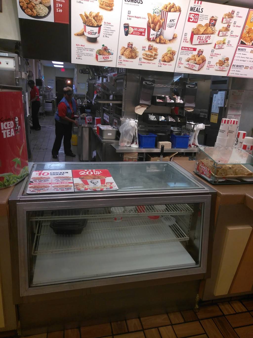 KFC | restaurant | 3026 N Ashley St, Valdosta, GA 31602, USA | 2292470666 OR +1 229-247-0666