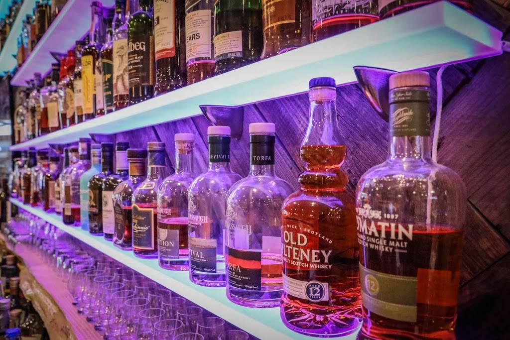 Purgatory Whiskey Bar & Craft Beer | restaurant | 31 W 10th St, Tracy, CA 95376, USA | 2095975397 OR +1 209-597-5397