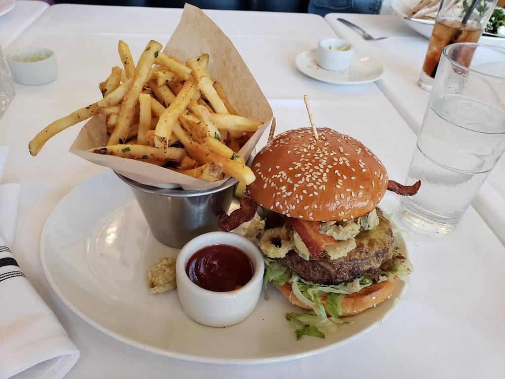 The Catch | restaurant | 2100 E Katella Ave #104, Anaheim, CA 92806, USA | 7149350101 OR +1 714-935-0101