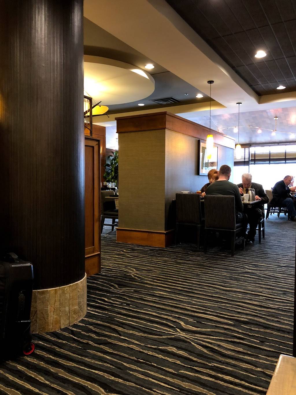 Coopers Resturant | restaurant | Hilton Knoxville Airport, Louisville, TN 37777, USA | 8659704300 OR +1 865-970-4300