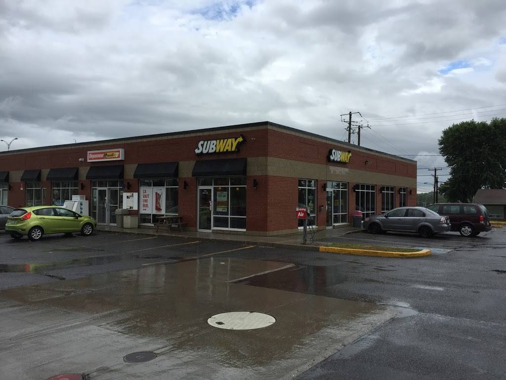 Restaurant SUBWAY | restaurant | 1616 Rue du Sud Local 101, Cowansville, QC J2K 0A9, Canada | 4502639734 OR +1 450-263-9734