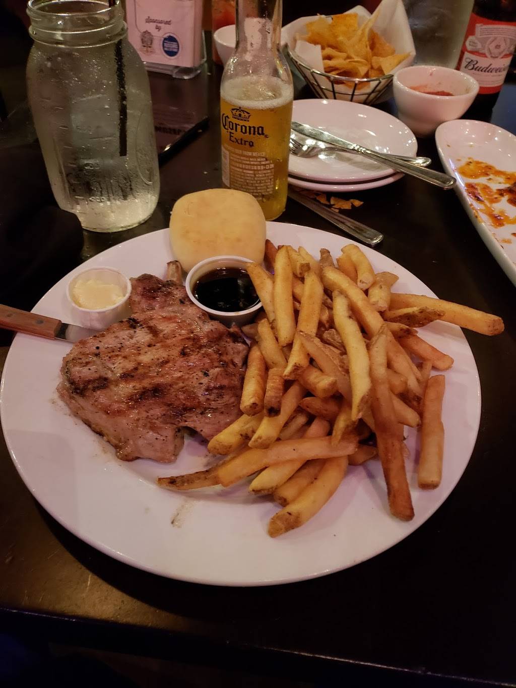 The Iron Horse Grill | restaurant | 320 W Pearl St, Jackson, MS 39203, USA | 6013980151 OR +1 601-398-0151