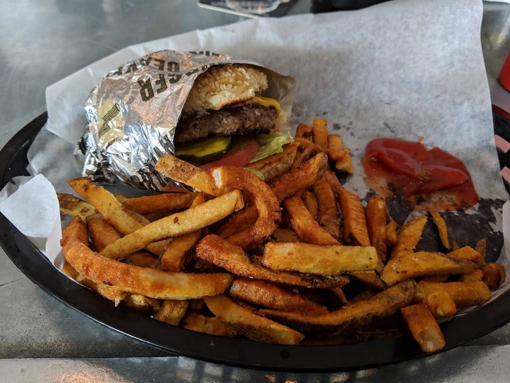 Local Whiskey | restaurant | 107 E Beaver Ave, State College, PA 16801, USA | 8142726831 OR +1 814-272-6831